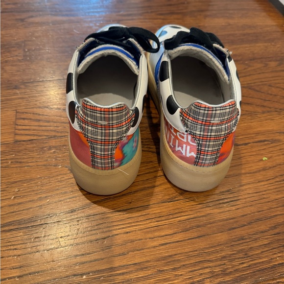 Beautiful Maison Margiela Sneakers - Picture 2 of 4